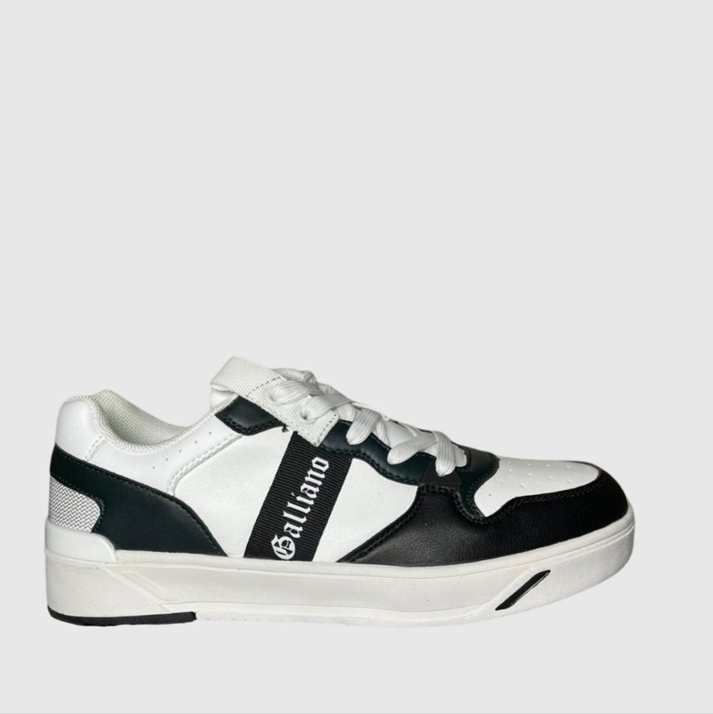 Like NEW Men’s John Galliano Sneakers